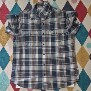 Carhartt Relaxed Fit Short-Sleeve Plaid Shirt.